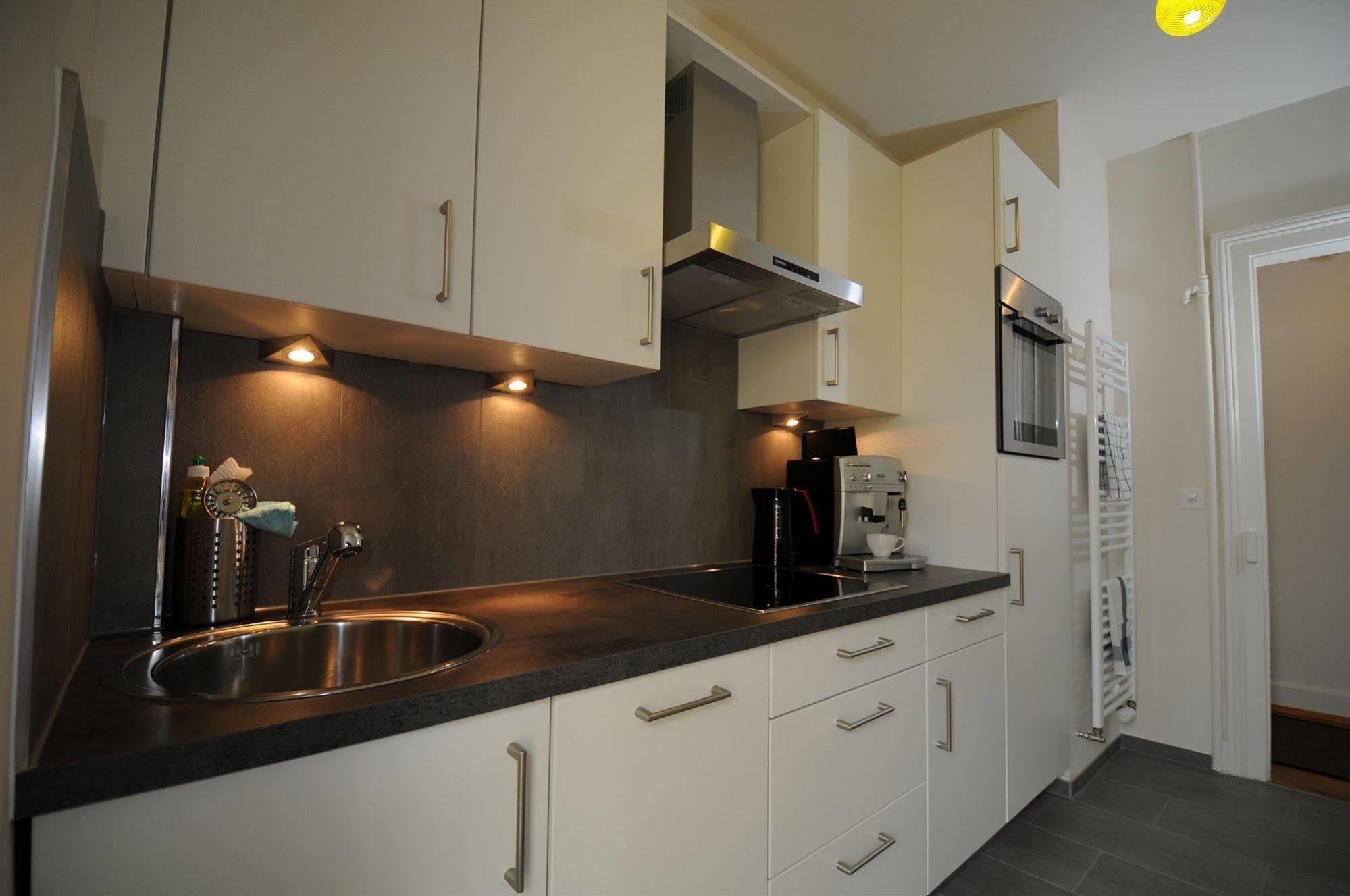 Unique Serviced Living @ Airport Line بازل المظهر الخارجي الصورة
